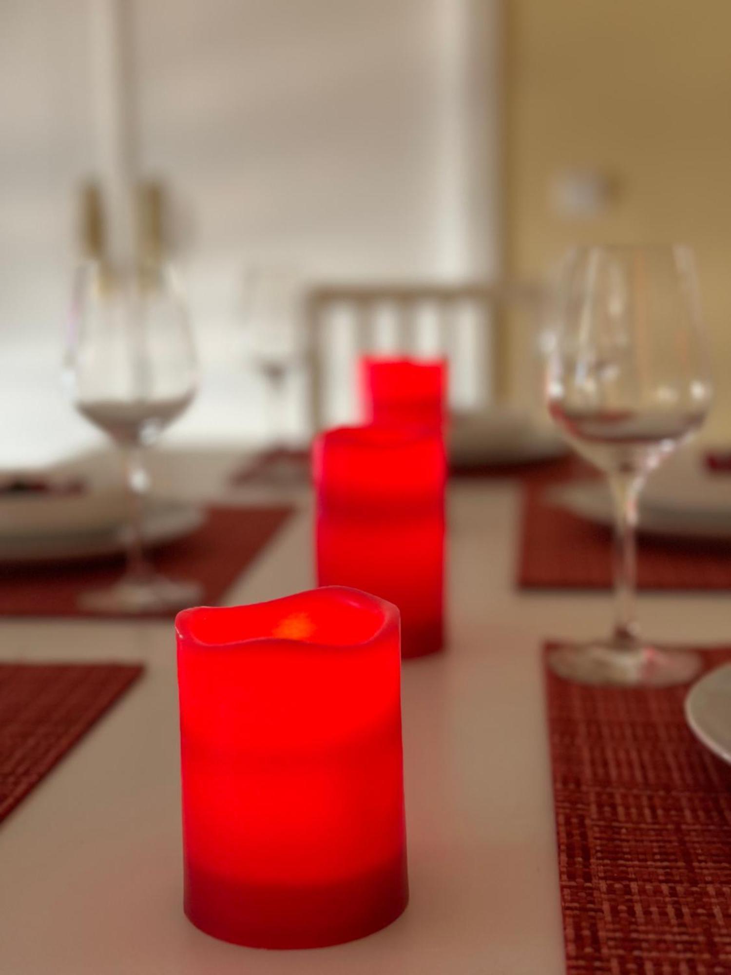 Moderna Habitacion En El Corazon De لقنت المظهر الخارجي الصورة