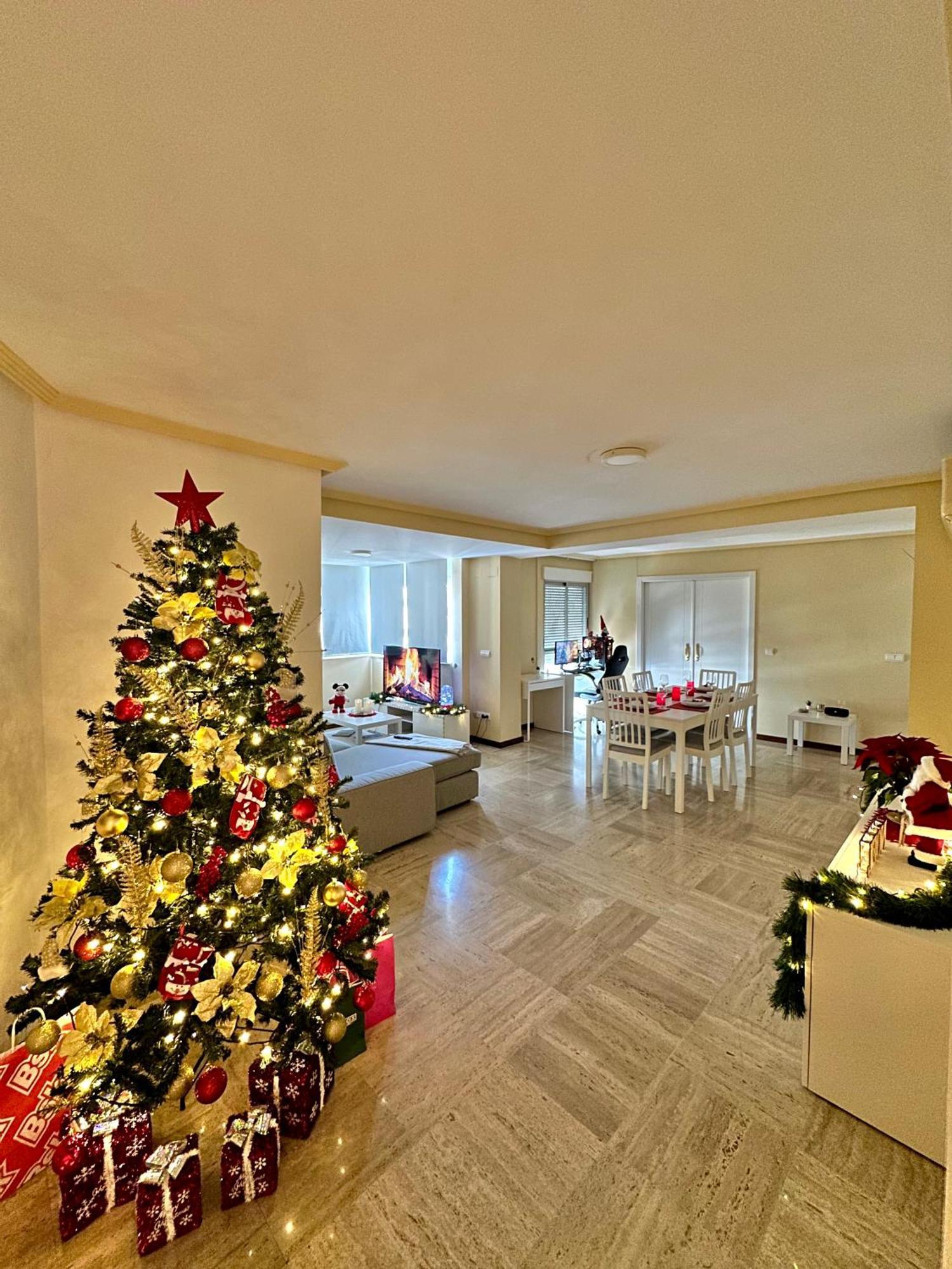 Moderna Habitacion En El Corazon De لقنت المظهر الخارجي الصورة